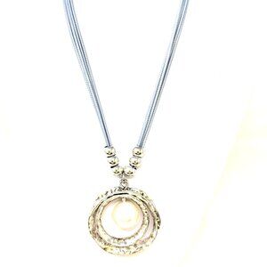 RESTOCKED!🆕😍Blue Pearl & Silver Amulet